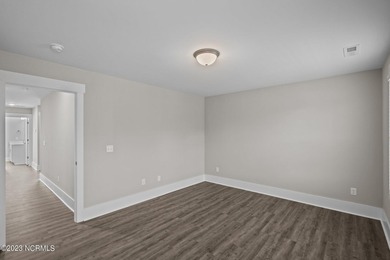 Rare opportunity! 8 Duplexes in downtown Wilmington next to a - photo 27