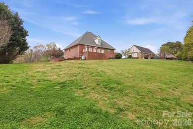 Some houses you have to sell. This one starts selling itself - photo 34