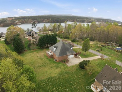 Some houses you have to sell. This one starts selling itself - photo 38