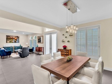 Beautifully updated 5-bedroom, 3-bath, 3-car garage home with - photo 8