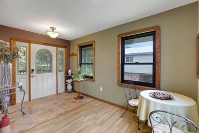 Sunroom Views & Space to Roam - photo 5