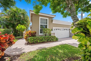 Fully renovated and move-in ready, this stunning villa offers - photo 2