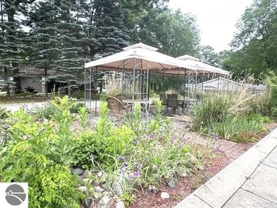 Charming Updated Cottage Near Houghton Lake. This very nicely - photo 6