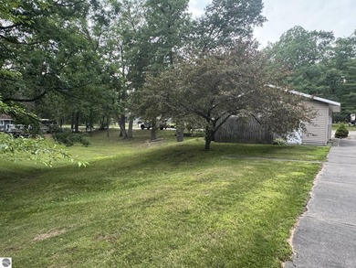 Charming Updated Cottage Near Houghton Lake. This very nicely - photo 7