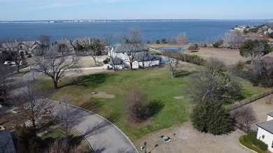 Lake Ray Hubbard Lot For Sale in Heath Texas