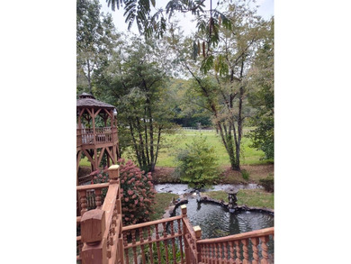 Year round mountain views! Updates are needed. Located on scenic - photo 6