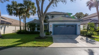 Lake Home For Sale in Boynton Beach, Florida