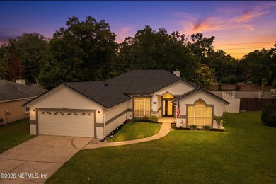 Welcome to Marsh Sound living, where modern upgrades, timeless - photo 3