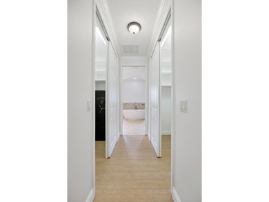 Escape to the tranquility of Jupiter Farms on this exceptional - photo 8