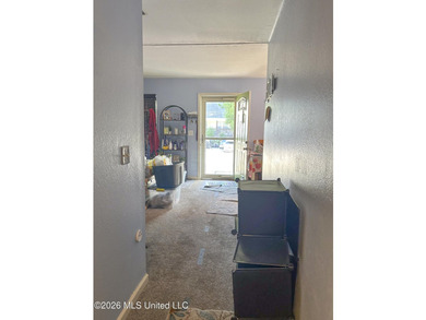 Cozy 3-bedroom, 2-bath home built in 2009 with approx. 1,200 sq - photo 8