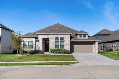 Lake Lewisville Home For Sale in Little Elm Texas