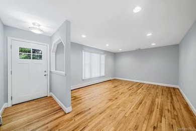 Welcome to 25 Heston Rd, Shirley-a spacious 4-bedroom, 2-bath - photo 12