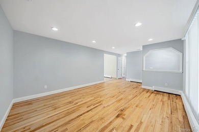 Welcome to 25 Heston Rd, Shirley-a spacious 4-bedroom, 2-bath - photo 15