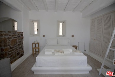 In the eastern part of Mykonos island, above the beach of Lia - photo 17