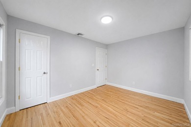 Welcome to 25 Heston Rd, Shirley-a spacious 4-bedroom, 2-bath - photo 26