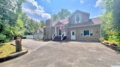 Sleepy Hollow Lake Home Sale Pending in Athens New York