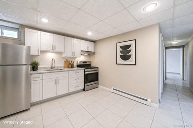 Welcome to 25 Heston Rd, Shirley-a spacious 4-bedroom, 2-bath - photo 31