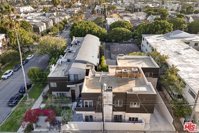 Welcome home to your North Santa Monica retreat, a rare - photo 34