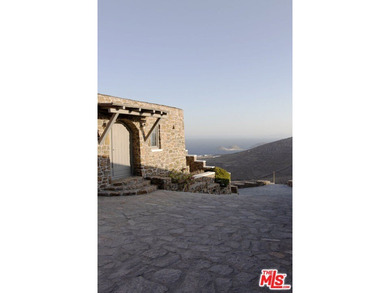 In the eastern part of Mykonos island, above the beach of Lia - photo 37