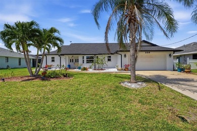 Rotonda West Lakes and Canals Home For Sale in Rotonda West Florida
