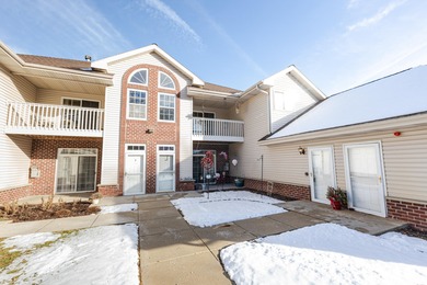 Nagawicka Lake Condo For Sale in Nashotah Wisconsin