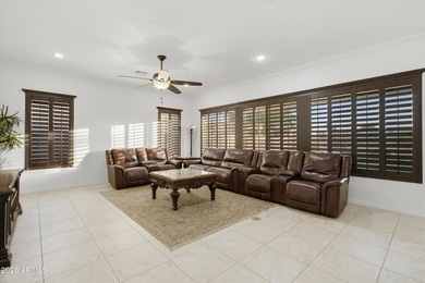 Luxury living awaits in Gilbert's premier gated golf community - photo 6