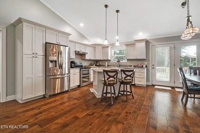 Built in 2020 and loaded with upgrades, this beautifully - photo 10