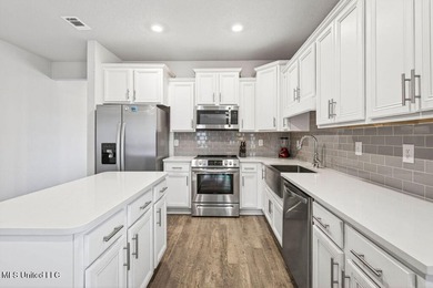 Welcome to 1052 Whimbrel Court in beautiful Ocean Springs. This - photo 11