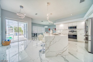A home with direct access to the Gulf-with no bridges in the - photo 12