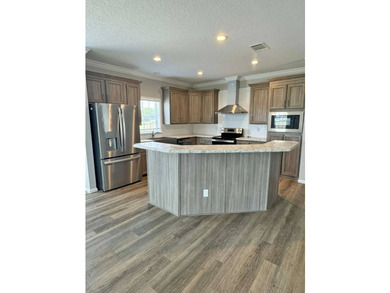 2 Bedrooms | 2 Baths | 1,294 sq ft | + Den Spring Savings! Below - photo 3