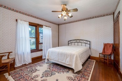 Welcome to this charming seasonal cabin on beautiful Lake - photo 13