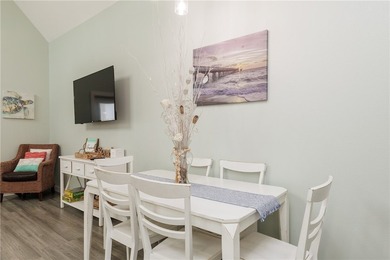 Gorgeous, well appointed townhome on the entrance to Access Road - photo 15