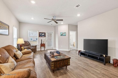 Welcome to 1052 Whimbrel Court in beautiful Ocean Springs. This - photo 15