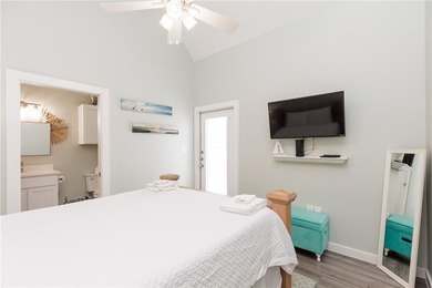 Gorgeous, well appointed townhome on the entrance to Access Road - photo 19