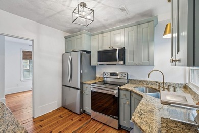 Perfectly positioned in the heart of downtown Charleston, 80 - photo 22