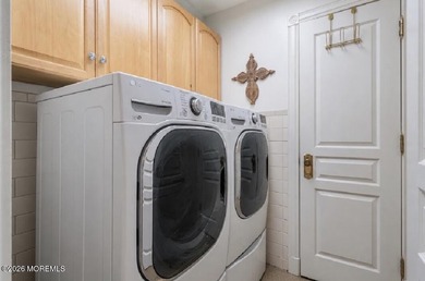 Paradise in Middletown! Once in a lifetime opportunity to own an - photo 27