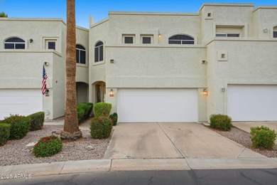 Islands Lake Townhome/Townhouse For Sale in Gilbert Arizona