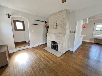 Additional listing photo 4