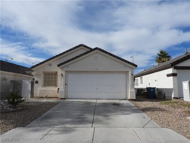 Move-in ready single-story home near Flamingo & Fort Apache with