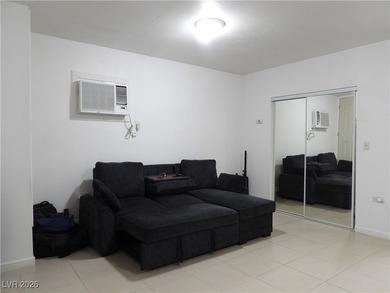 Move-in ready single-story home near Flamingo & Fort Apache with