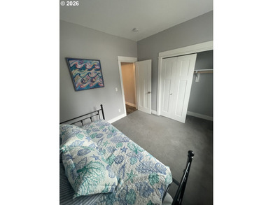 1 level close to Lincoln Beaches in the Bayview Resort, a - photo 15