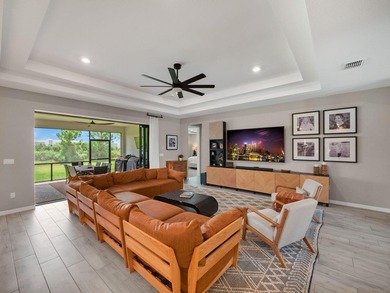 Welcome to luxury living in one of Tradition's most sought-after - photo 5