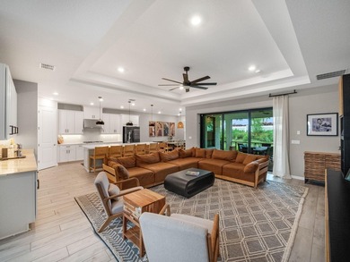 Welcome to luxury living in one of Tradition's most sought-after - photo 6