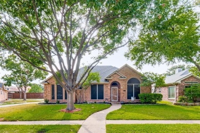 Lake Ray Hubbard Home For Sale in Rowlett Texas