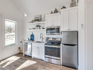 Welcome to 121 Lower Green Way! A rare corner lot property - photo 46