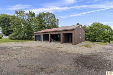 Excellent 4-acre property with access from Finney Road and Dana - photo 2