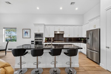 This beautifully appointed 3-bedroom plus office, 3-bath home - photo 16