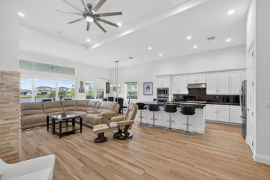 This beautifully appointed 3-bedroom plus office, 3-bath home - photo 17