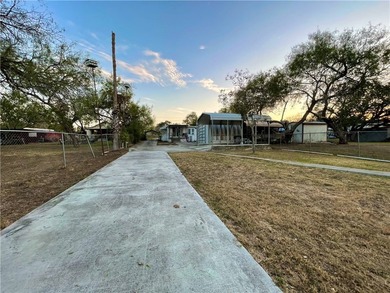 Lakefront Property in Lake City just 4 miles from Lake Corpus - photo 26