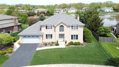 Lake Home Sale Pending in Orland Park, Illinois